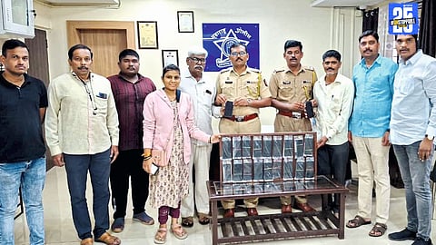 Karhad police recovering stolen mobile phones worth ₹7 lakh and returning them to their rightful owners.