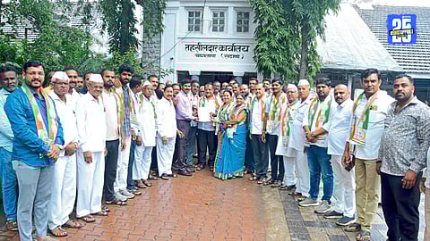 Satana farmers protest