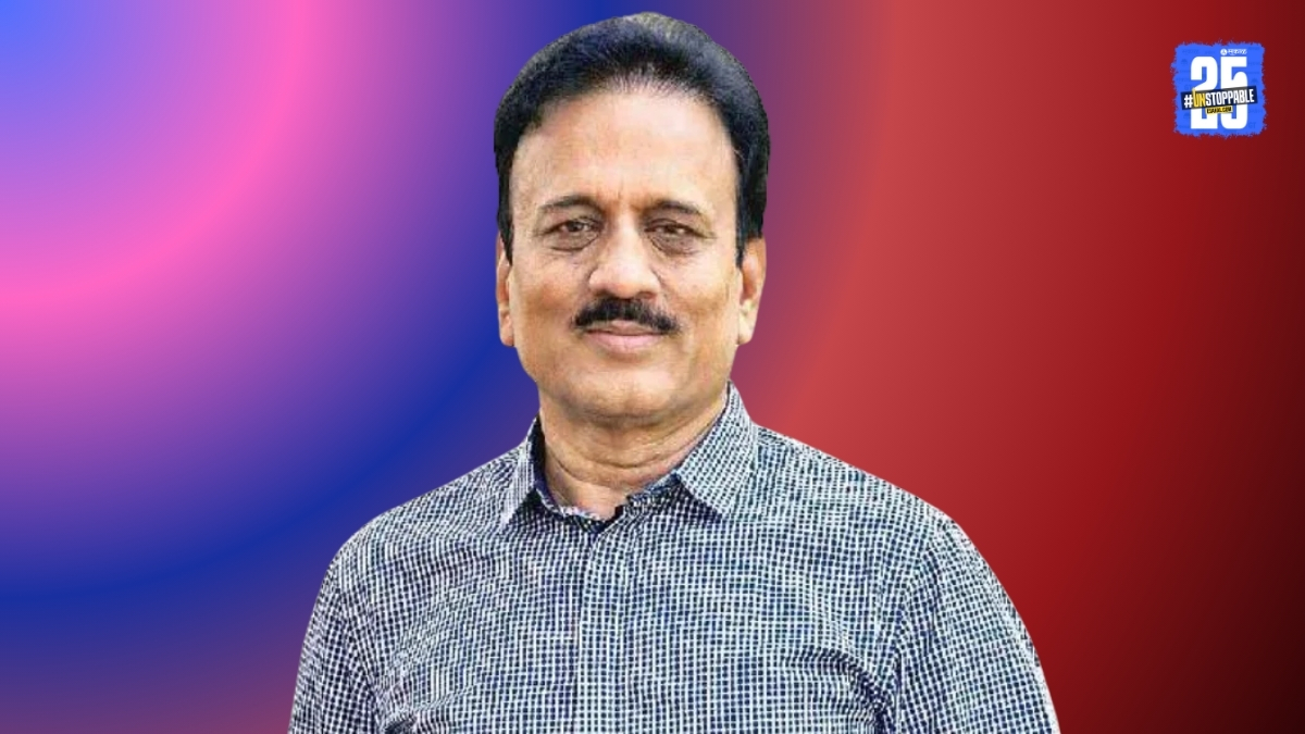 Girish Mahajan 