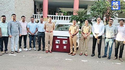 Solapur Police seize pistols from two youths; mastermind linked to half-murder case arrested.