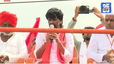 Manoj Jarange Patil: ''आरक्षण घेऊन बोगस लोक खुर्चीवर बसले आहेत'', जरांगे पाटलांचं दसरा मेळाव्यात मोठं विधान