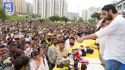Bahujan Vikas Aghadi’s Election-Eve Rally Highlights Neglect of Vasai-Virar Roads