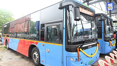 Pune Bus