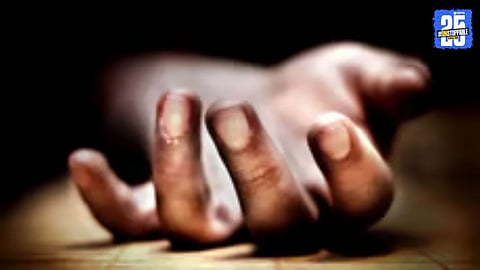 Vehicle crash in Kalambi, Miraj area leaves two dead after collision with electric pole; police on site.
