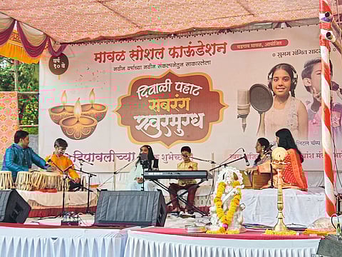 दिवाळी पहाट कार्यक्रमाला
वडगावात मोठा प्रतिसाद