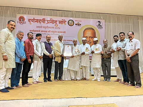 ‘दुर्गपाईक’ व ‘क्रांतीपाईक’ पुरस्कार सोहळा उत्साहात