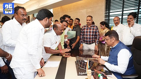 cm devenddra fadnavis