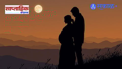 indian pregnanat  mother and father 
