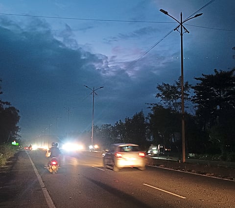 देहूरोडला बंद पथदिव्यांमुळे अपघाताच्या धोक्यात वाढ