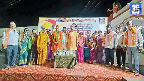 “NCP workers from Hanumanwadi and Bhavanwadi join BJP; setback to Balasaheb Patil group in Sangli district.”