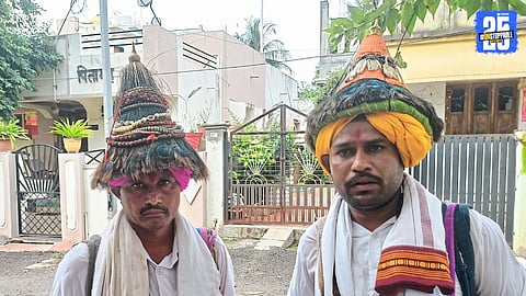 “Paranda’s Suresh Suravase preserves Vasudev folk tradition; an inspiring example of education with culture.”