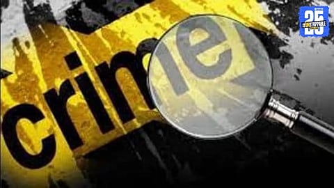 Gold Bangle Worth ₹90,000 Stolen at PMPML Bus Stop