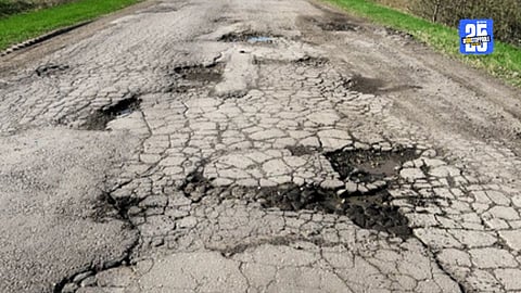 truble to travel tourists and locals