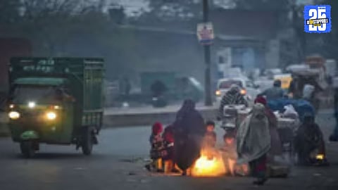 Chilly mornings return to Solapur as temperature dips to 18.6°C; residents feel the first real touch of winter.