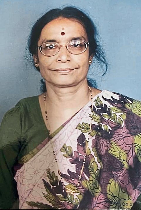 प्रा. शीला निपुणगे यांचे निधन