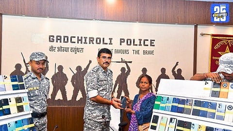 Commendable work by Gadchiroli Police! 90 lost and stolen mobile phones traced and returned to rightful owners.