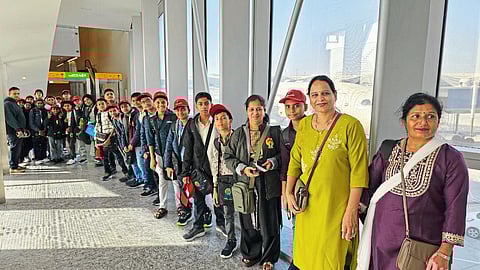 जिल्हा परिषदेचे विद्यार्थी ‘नासा’ भेटीला रवाना