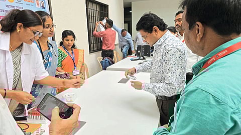 एकल महिलांसाठी आयोजित आरोग्य शिबिराला प्रतिसाद