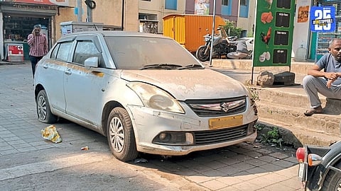Abandoned Vehicles in Kalewadi Raise Civic Safety Concerns