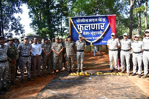 Gadchiroli Police Build Help Center in 24 Hours