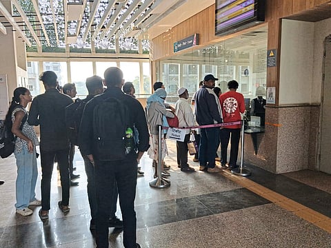 मेट्रोचा ‘स्वयंचलित’ फटका