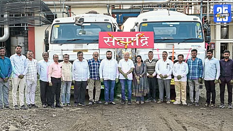The first ethanol tanker rolls out from the Sahyadri project, marking the successful launch of an 80-lakh-litre supply program.