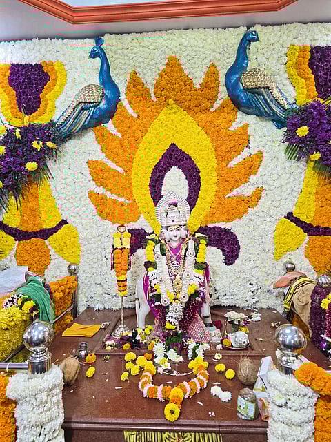 वाकडला दत्तजयंतीनिमित्त पंधरा हजार भाविकांना महाप्रसादाचा लाभ