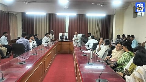 MLA Randhir Savarkar Conducts Surprise Inspection at Akola Government Hospital