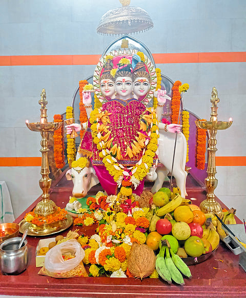 दत्तगुरूंच्या नामस्मरणात वसईकर तल्लीन