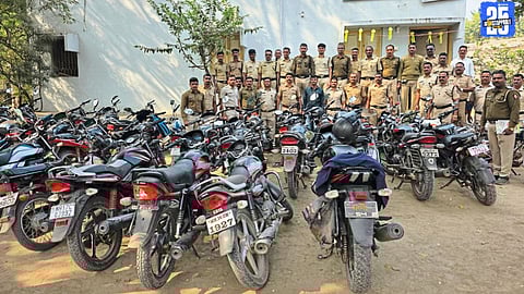 Road Safety Push: Police Penalize 85 Numberless Two-Wheelers in Rahuri-Vambori