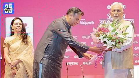 sri m with abhijit pawar