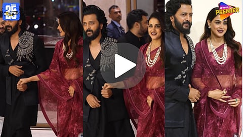 Marathi Vahini Genelia Stuns in Simple Purple Saree Viral Video