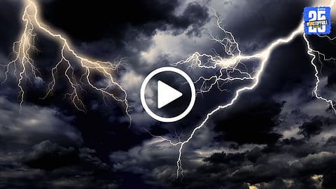 NASA rover captures the first-ever tiny electric sparks inside a Martian dust storm, revealing new insights into Mars’ atmospheric chemistry.