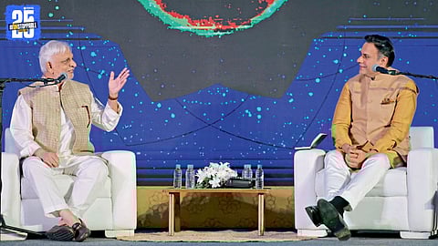 sri m with abhijit pawar