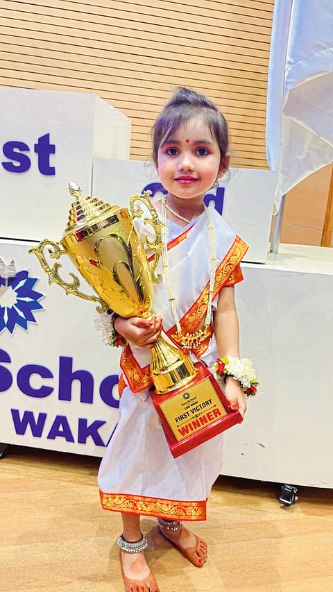 आंतरशालेय नृत्य स्पर्धेत कीडझी स्कूल प्रथम