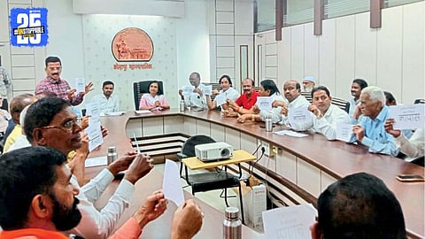 committee warns protest at corporation