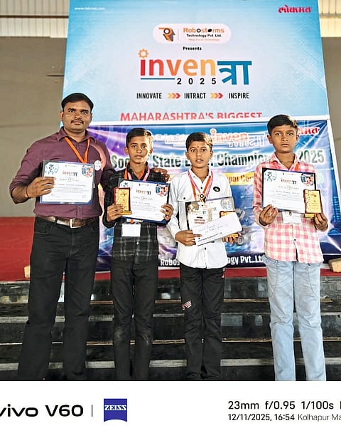 लवंग जि.प. शाळेने पटकावली ''रोबो एल 1''  राज्यस्तरीय रोबो सॉकर चॅम्पियनशिप