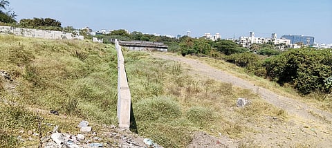 नागरिकांचा दररोजच वाहतूक कोंडीशी सामना