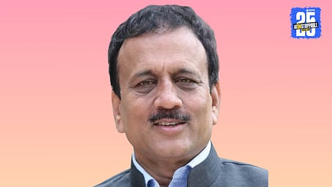Girish Mahajan 