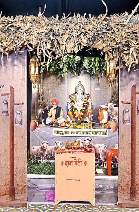 निमगाव केतकीमध्ये गणेश यात्रा