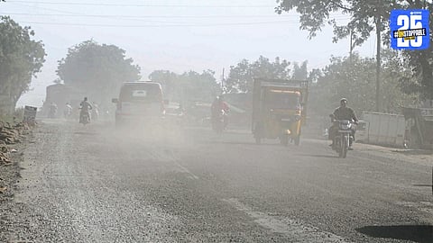 Pollution on Jalgaon Highway