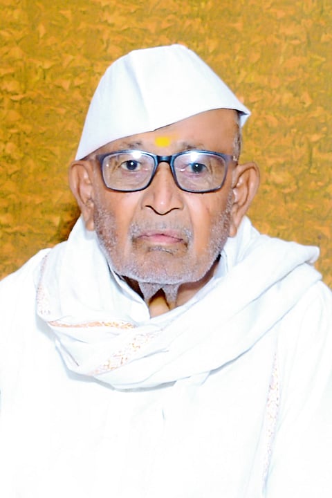 दगडू तळोले यांचे निधन