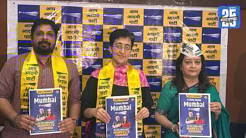 AAP Mumbai Manifesto : मुंबईसाठी आपची "केजरीवाल की गॅरंटी," २४ तास पाणीपुरवठा ते २०० युनिटपर्यंत मोफत वीज; जाहीरनाम्यात अनेक आश्वासनं