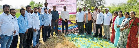 काऱ्हाटीत पाच सिमेंट बंधाऱ्यांची कामे सुरू