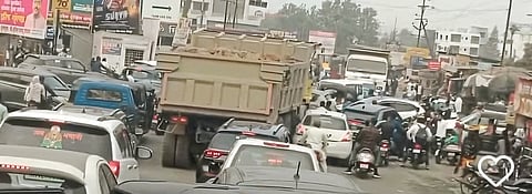 पिरंगुटमधील कोंडीमुळे वाहनचालक त्रस्त