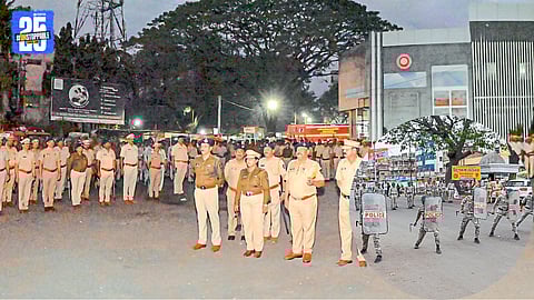 Police personnel conduct patrols with CCTV vans ahead of Sangli municipal elections.