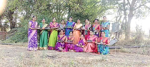 स्नेह, जिव्हाळा वाढविणारा मकर संक्रांत सण