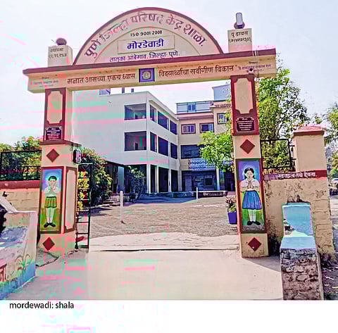 लोकसहभागातून आदर्श शाळेची उभारणी