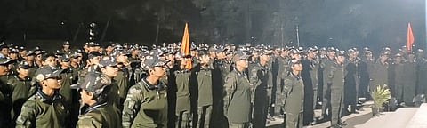 कासार आंबोलीतील सैनिकी शाळेत संचलन