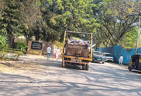 कचरा वाहतूक व्यवस्थेतील त्रुटींमुळे नागरिक त्रस्त